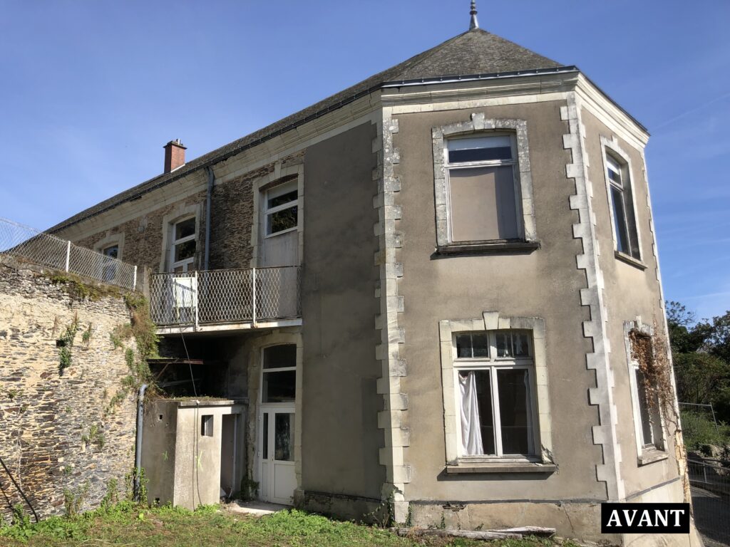 Travaux de ravalement de façades à SEGRE EN ANJOU BLEU